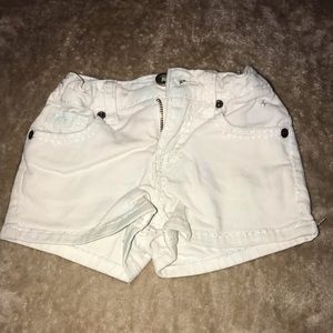 girls white shorts